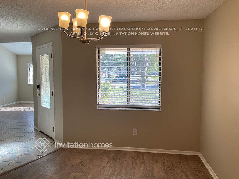 Building Photo - 727 Coquina Ct