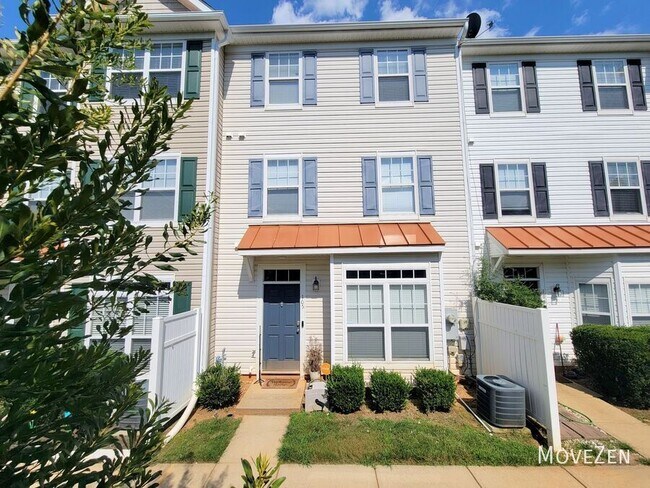 Building Photo - 2200 Valley Edge Dr