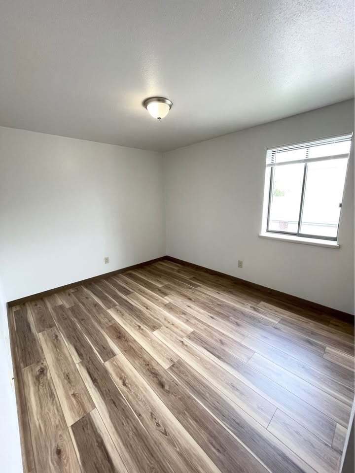 Building Photo - 2885 Glen Creek Pl