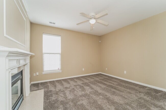 Building Photo - 2503 Carmathen Rd