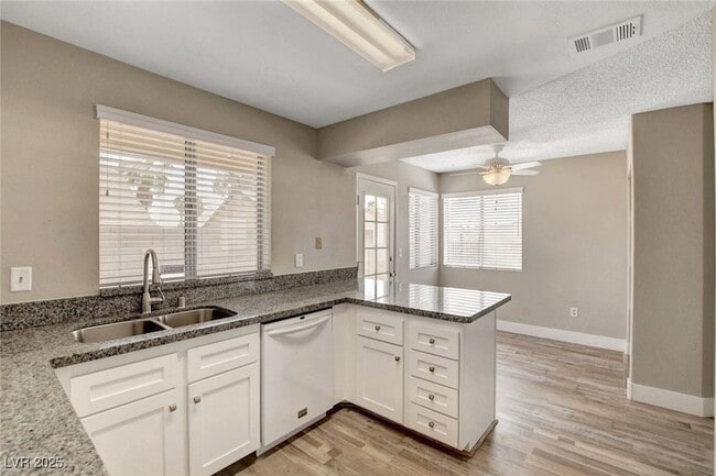 Building Photo - 1508 Winter Lily Ct