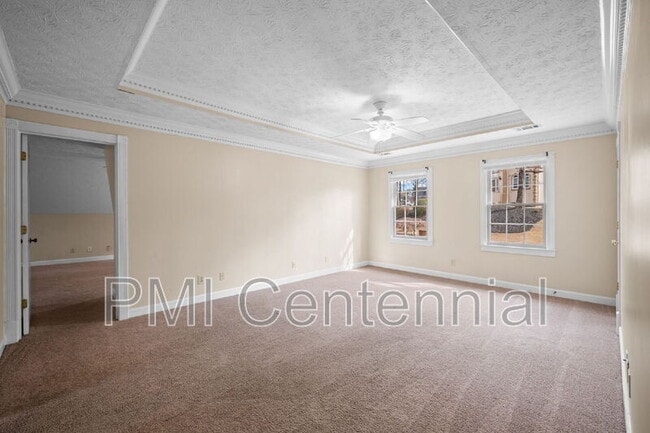 Building Photo - 2645 Wilshire Terrace