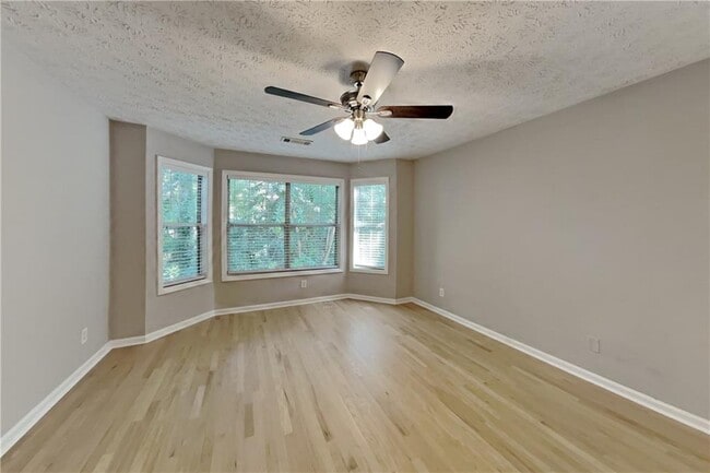 Building Photo - 3222 Avensong Village Cir