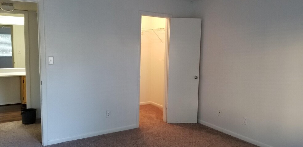 Building Photo - 13367 Arbor Pointe Cir
