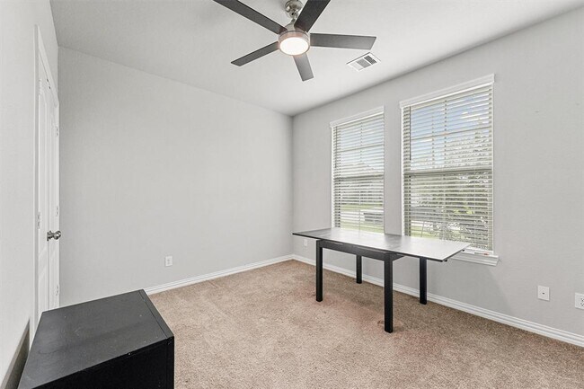 Building Photo - 7454 French Quarter Ct