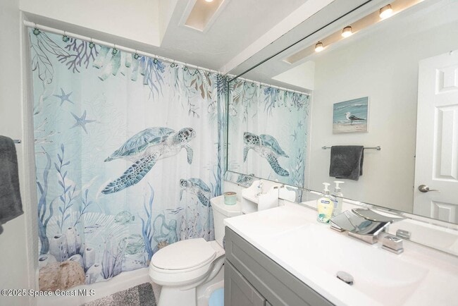 Building Photo - Furnished and Available April 6th 2026