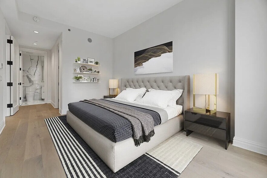 Building Photo - 127 W 112th St