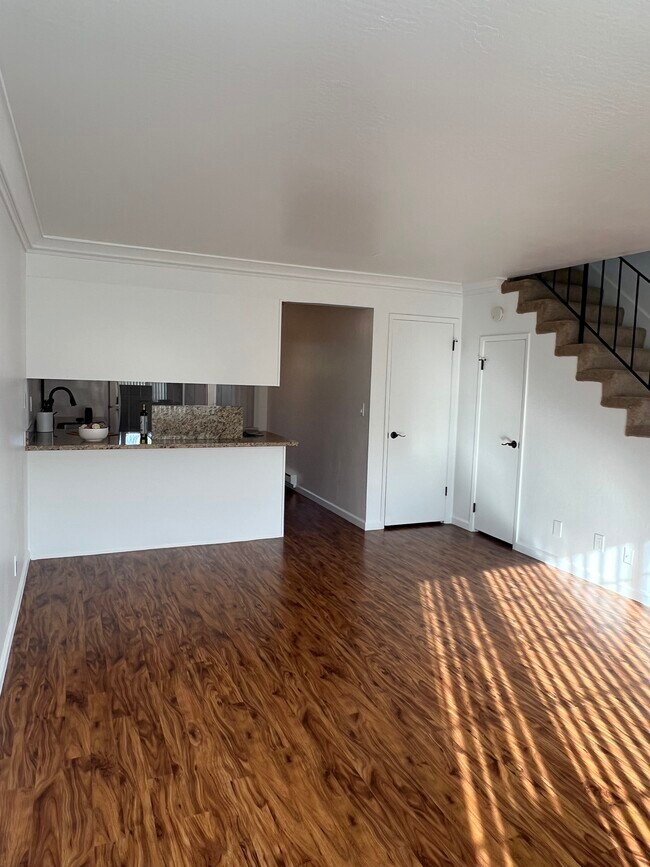 Building Photo - Meritage Apartments