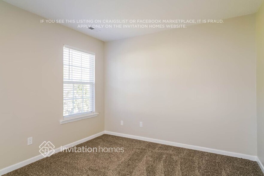 Building Photo - 812 Tannerwell Ave