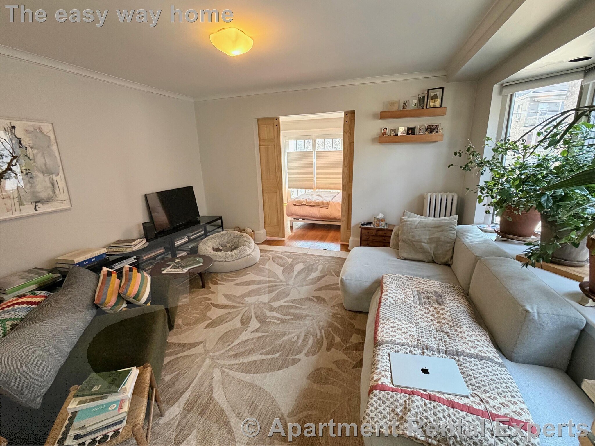 Building Photo - 138 Larch Rd