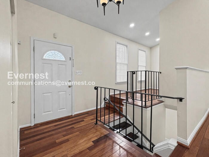 Building Photo - 9005 Heatherfield Ct