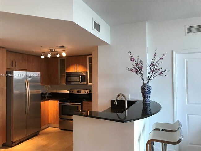 Building Photo - 7900 Harbor Island Dr