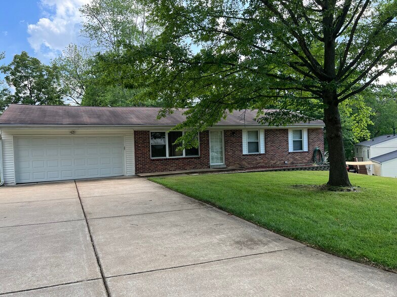 Building Photo - 524 Ranch Dr