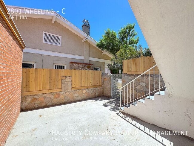 Building Photo - 2801 Wheeling-C