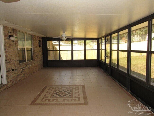 Building Photo - 3142 Seafarers Way