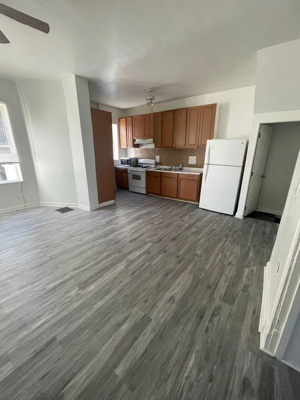 Building Photo - 2905 Norfolk Ave