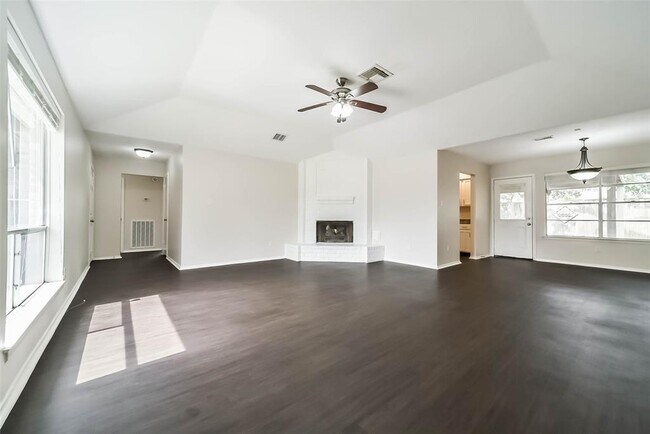 Building Photo - 7206 Gallant Glen Ln
