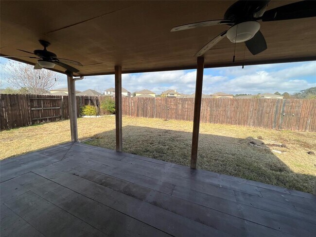 Building Photo - 16006 Arapaho Bend Ln