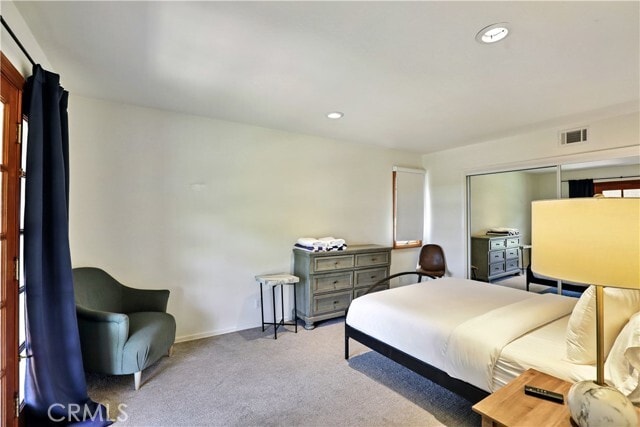 Building Photo - 7161 Grasswood Ave