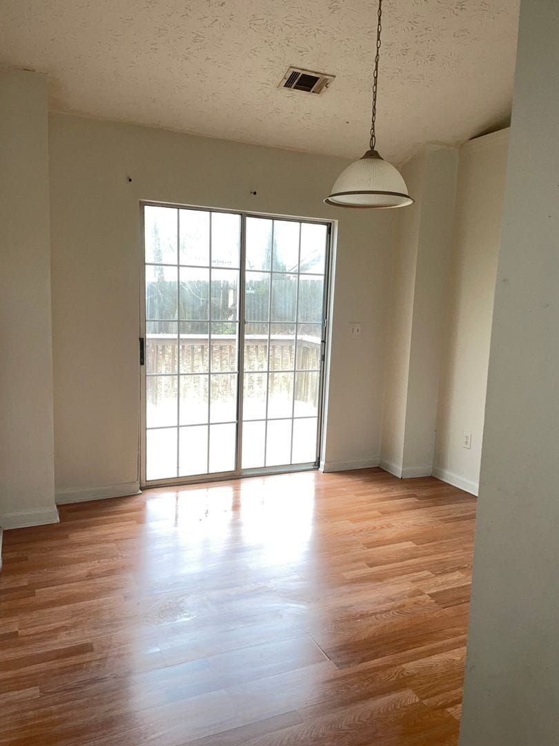 Building Photo - 8140 Sterling Lakes Ct