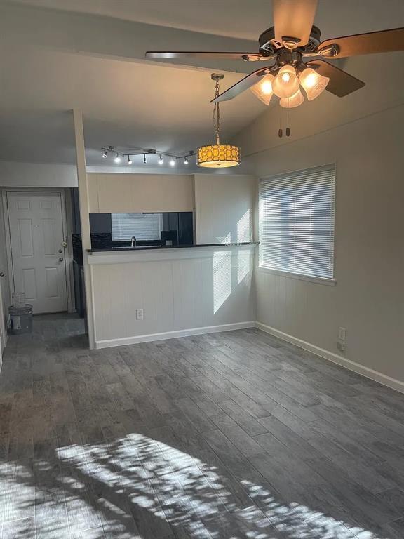 Building Photo - 2213 Lanier Dr