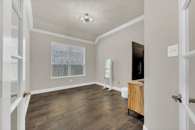 Building Photo - 24119 Kingdom Isle Ln