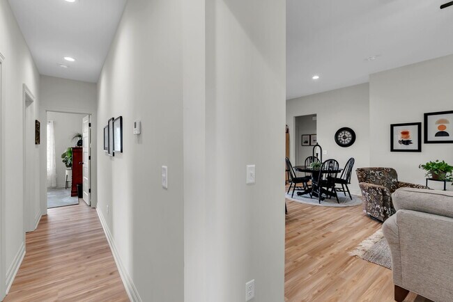 Building Photo - 1703 Jase Ct