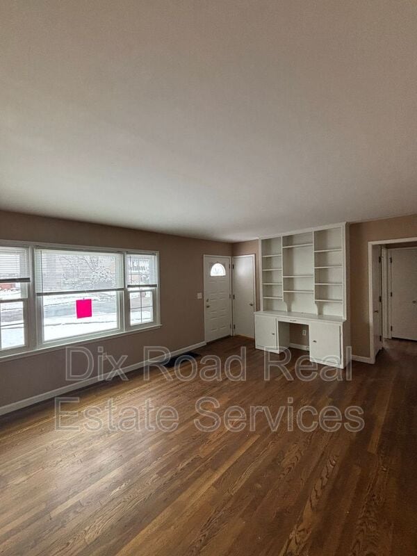 Building Photo - 7822 Eustis Ct