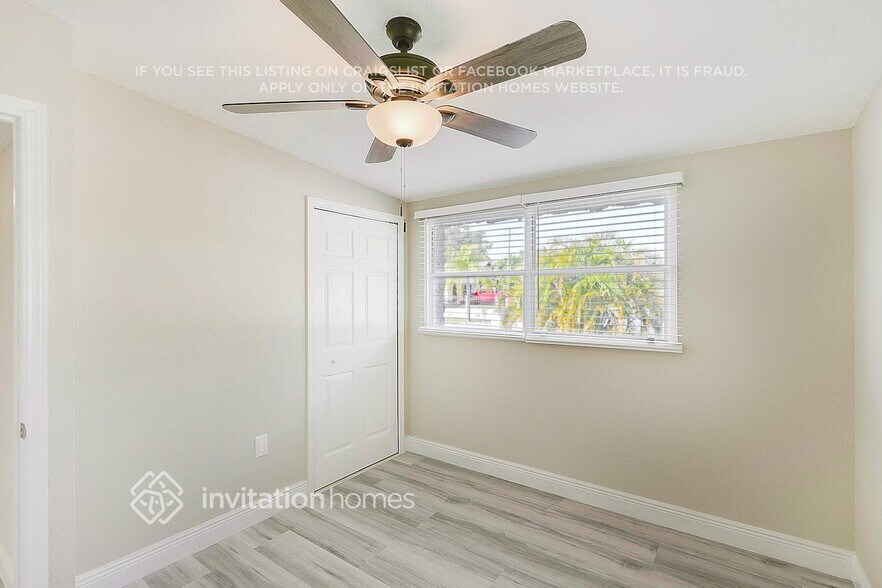 Building Photo - 7111 Dellwood Dr