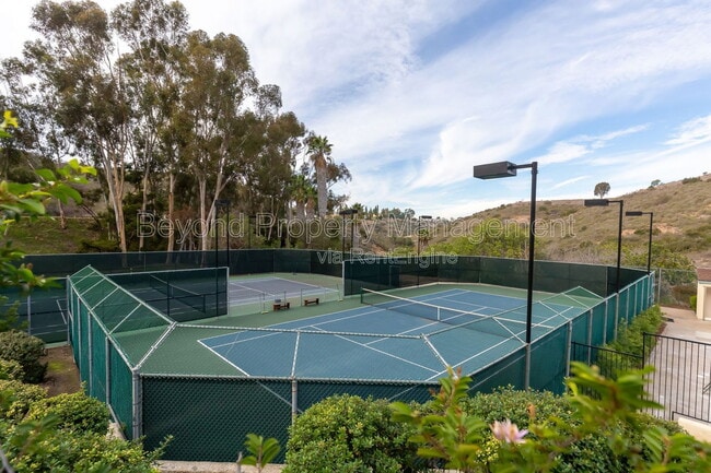 Building Photo - 7056 Park Mesa Way