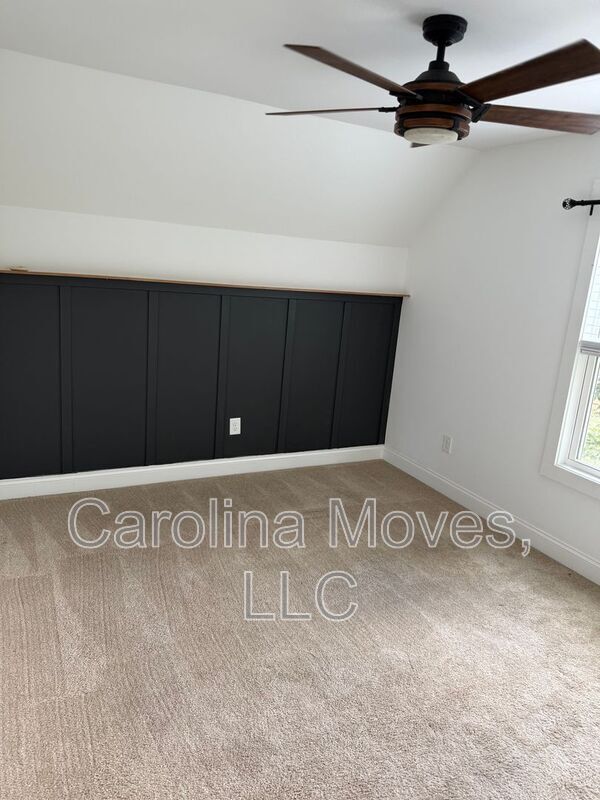 Building Photo - 29 Greenridge Dr