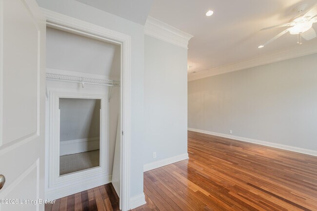 Building Photo - 9312 Norton Commons Blvd