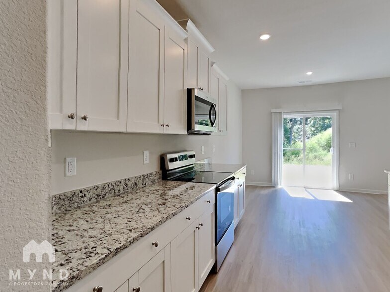 Building Photo - 184 Taverners Ln