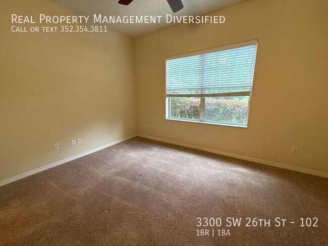 Building Photo - 3300 SW 26th St