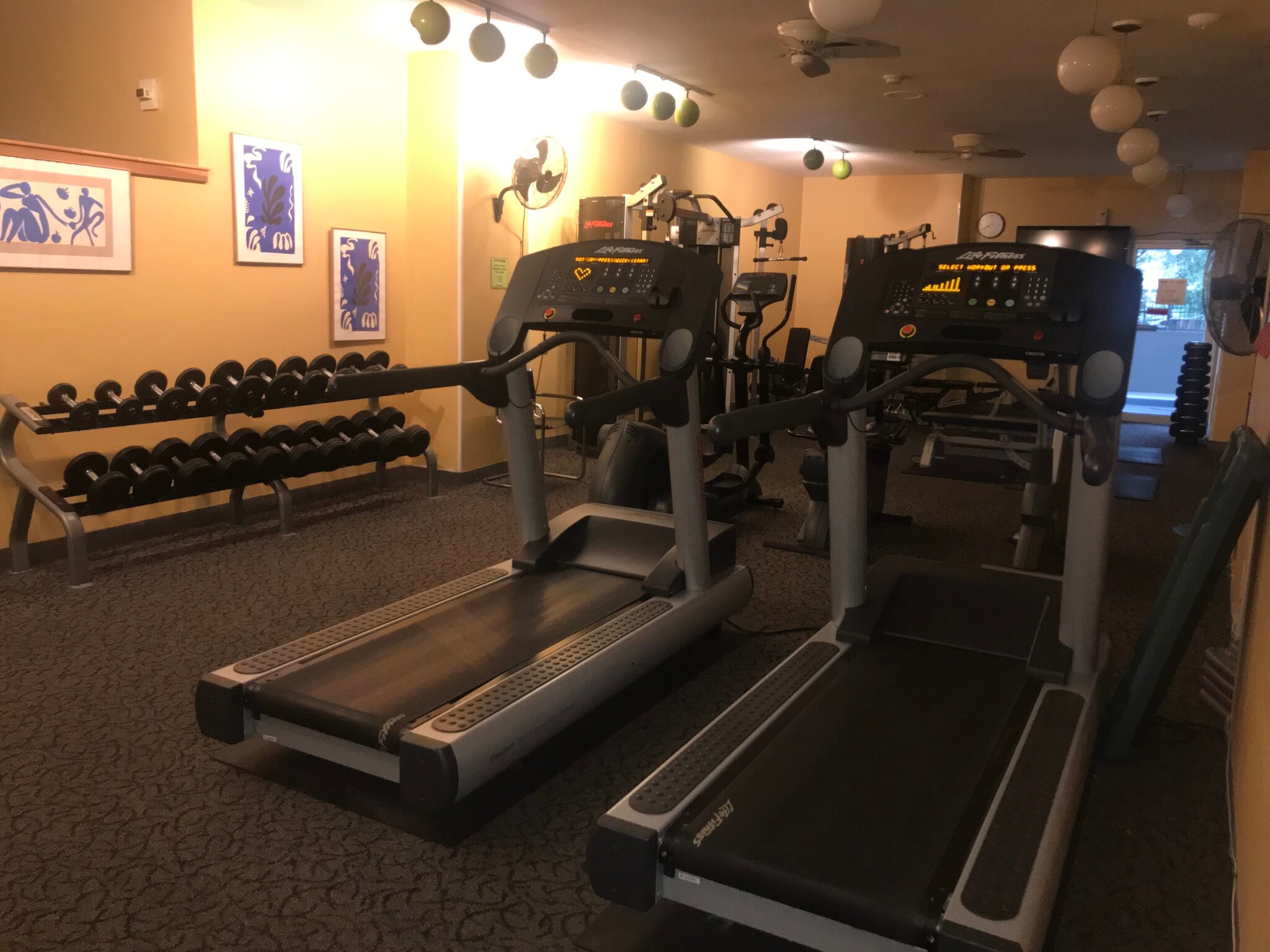 Gym - 6301 N Sheridan Rd