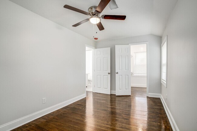 Building Photo - 5229 Brookwood Ave