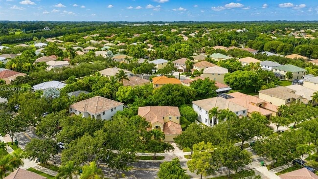 Building Photo - 4228 Laurel Ridge Cir
