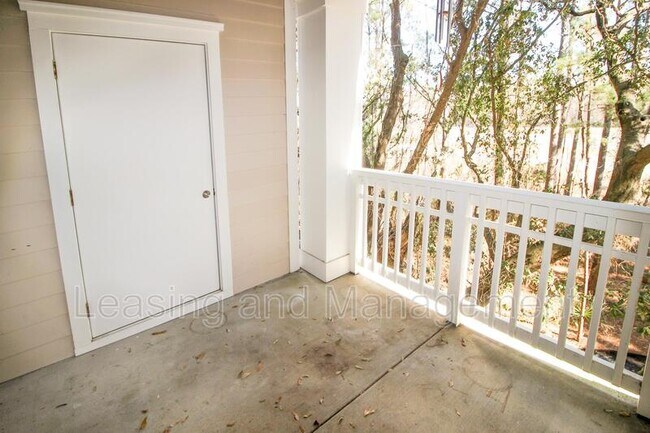 Building Photo - 2244 Ashley Crossing Dr