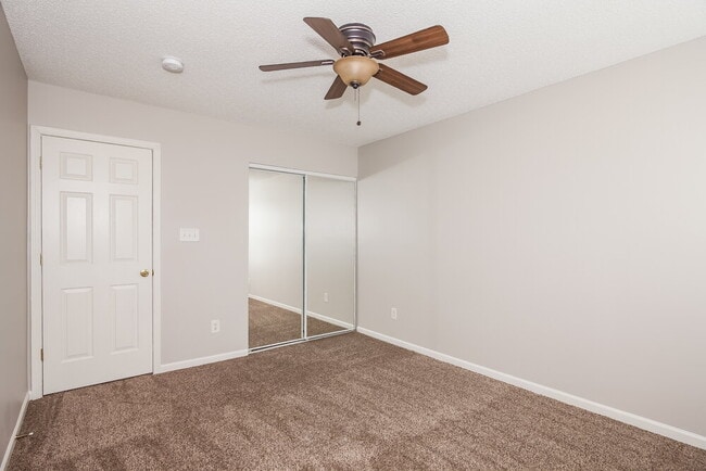 Building Photo - 10619 Haddington Dr