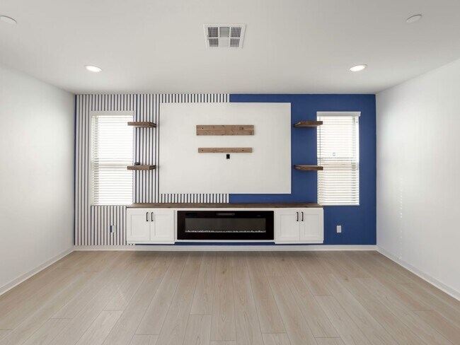 Building Photo - Newer Construction, Exquisite 4 Bedroom + ...