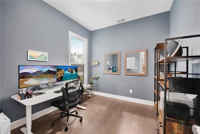 Building Photo - 3192 Bartee Walk