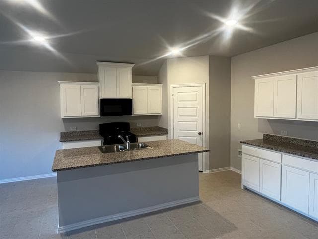 Building Photo - 552 Meadow Run Dr