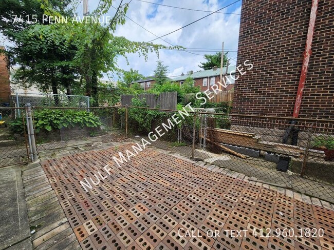 Building Photo - 2 Bed, 1 Bath Apartment in Point Breeze