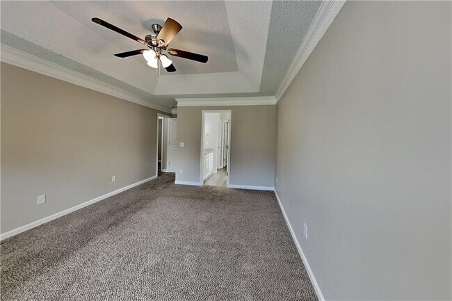 Building Photo - 705 Beranda Cir