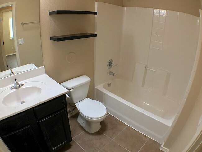 Building Photo - Northeast El Paso 4 Bed Refrig A/C
