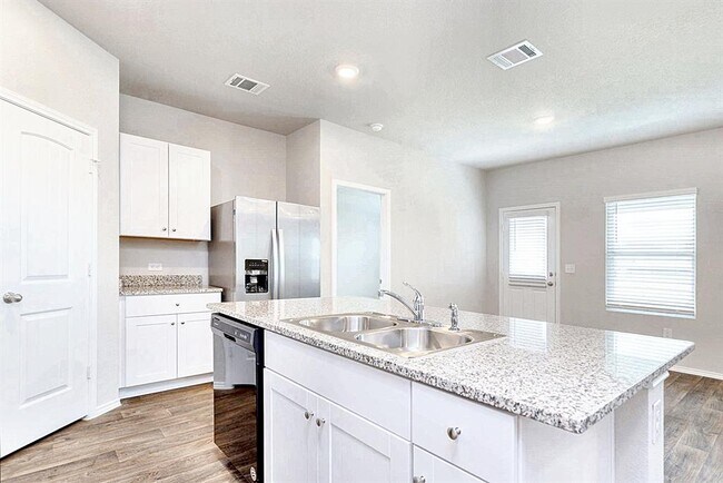 Building Photo - 5901 Xene Dr