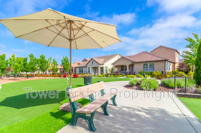 Building Photo - 1457 Marseille Ln