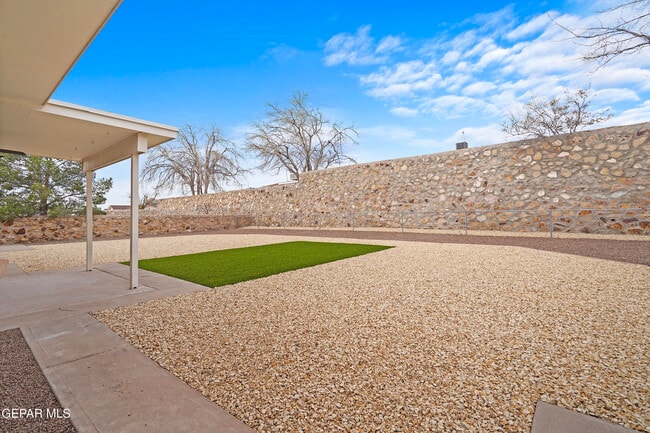 Building Photo - 7141 Gran Vida Dr