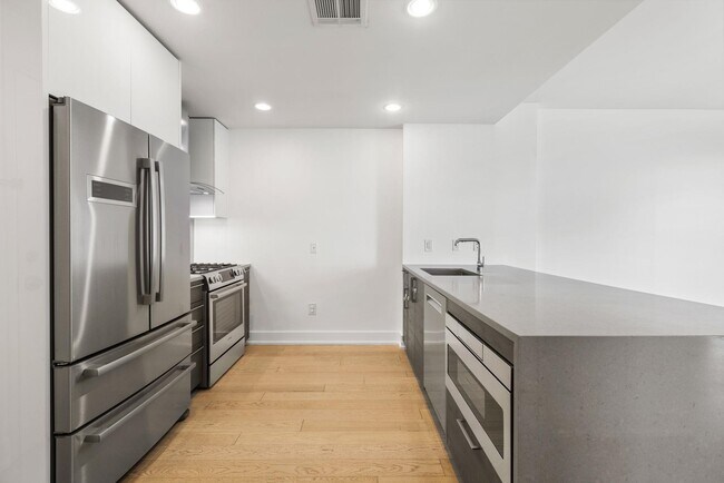 Building Photo - 201 Marin Blvd