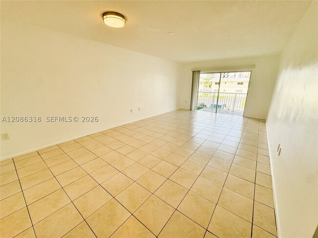 Building Photo - 7340 SW 82nd St